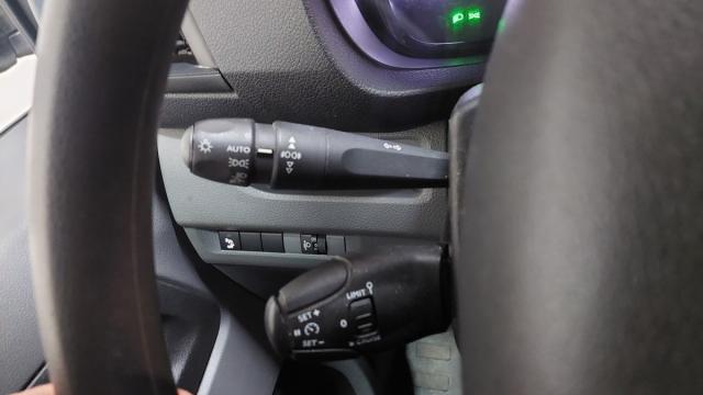 Citroen Jumpy image 8