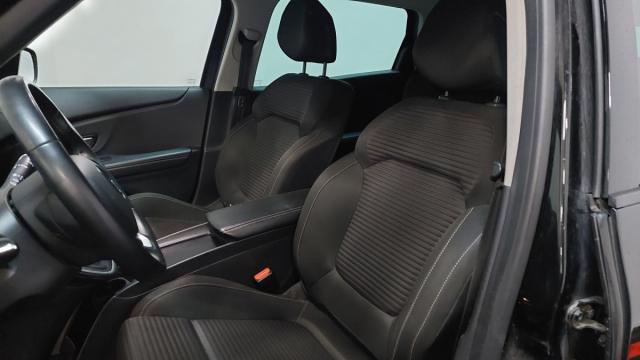 Renault Grand Scénic image 7