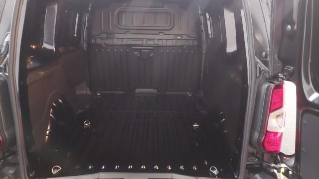 Peugeot Partner image 5