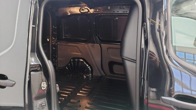 Peugeot Partner image 6