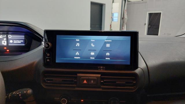 Peugeot Partner image 2