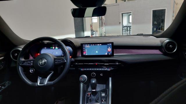 Alfa Romeo Tonale image 9