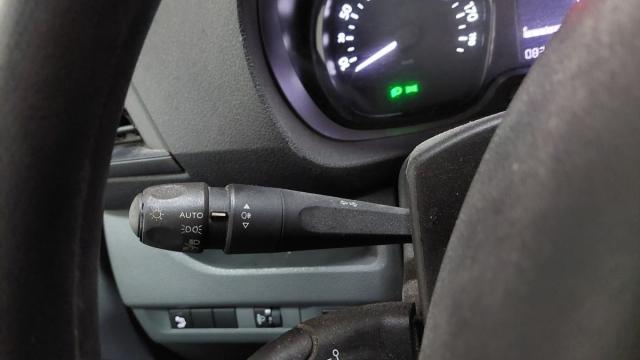 Citroen Jumpy image 3