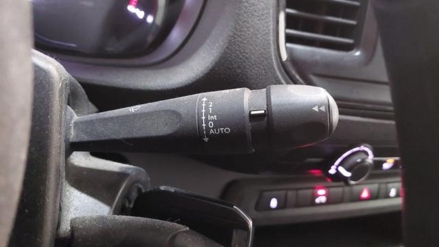 Citroen Jumpy image 1