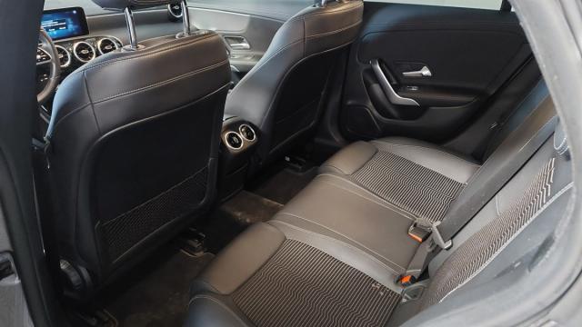 Mercedes Benz Cla Shooting Brake image 4