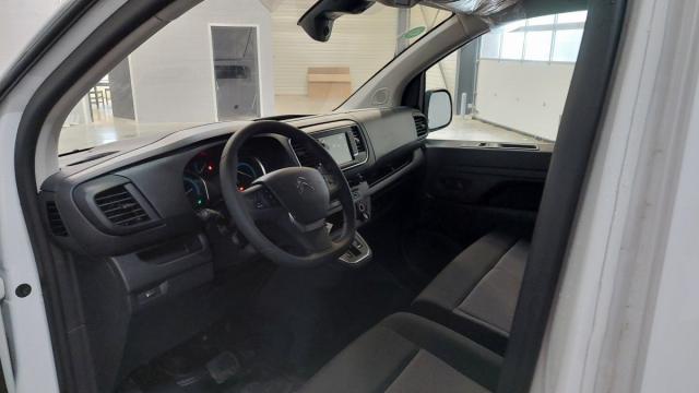 Citroen Jumpy image 9