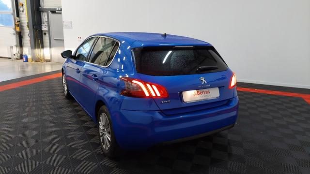 Peugeot 308 image 6