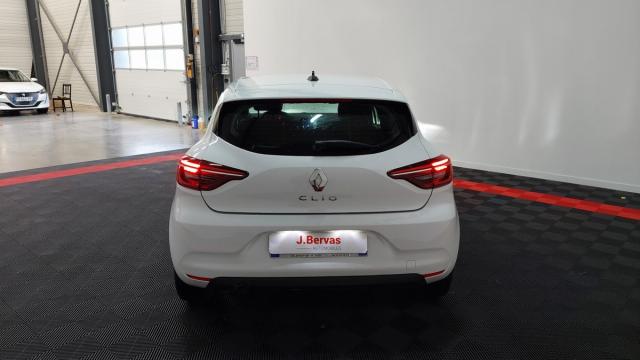 Renault Clio image 9