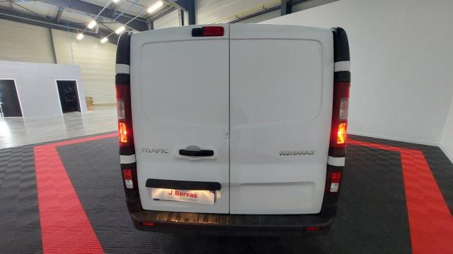 Renault Trafic image 9