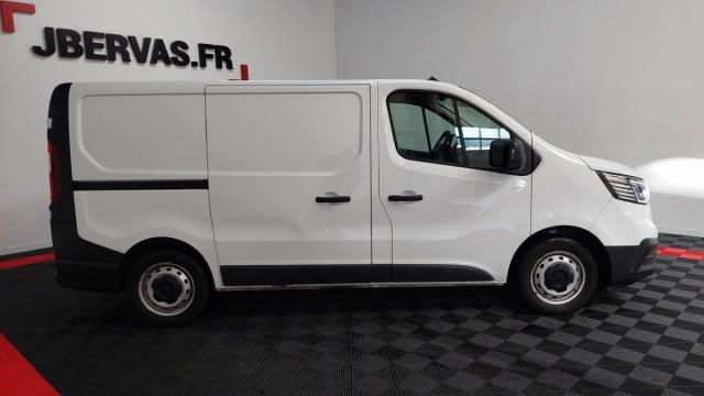 Renault Trafic image 4