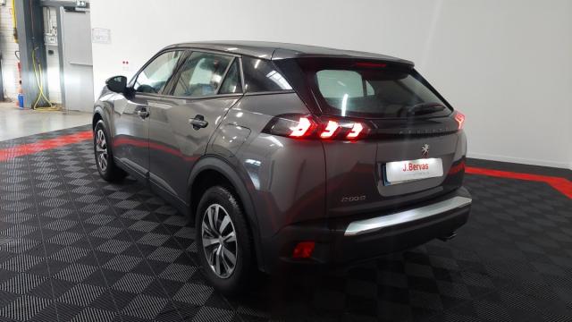 Peugeot 2008 image 1
