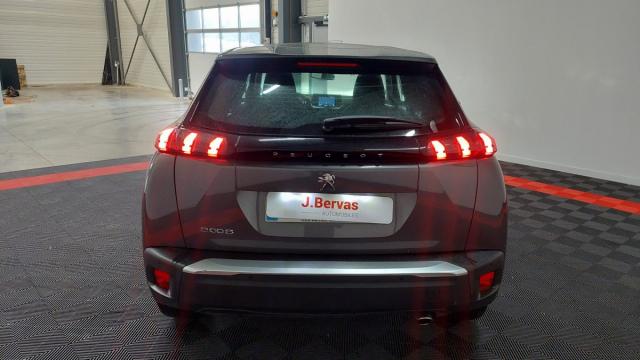 Peugeot 2008 image 8