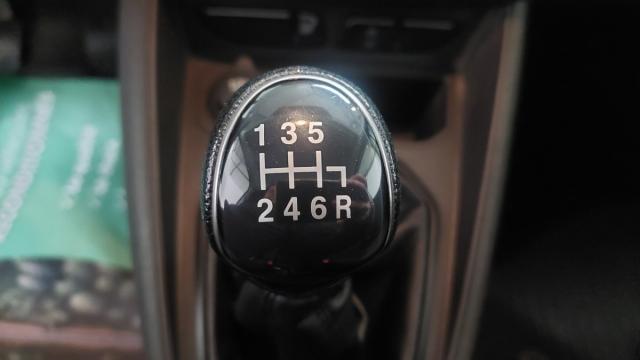 Ford Transit Courier image 6