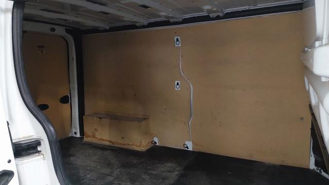 Renault Trafic image 9