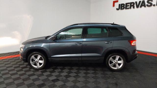 Skoda Karoq image 9