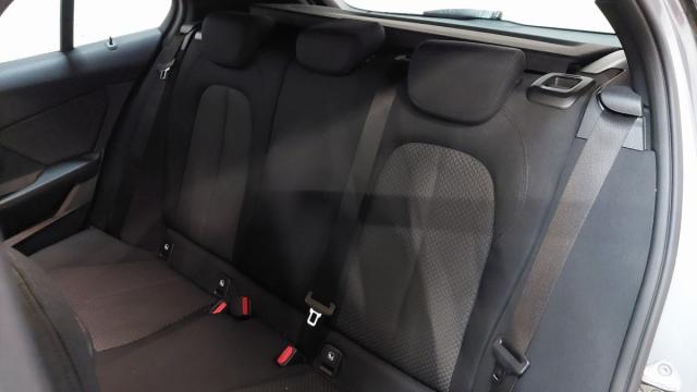 Bmw Série 1 image 6