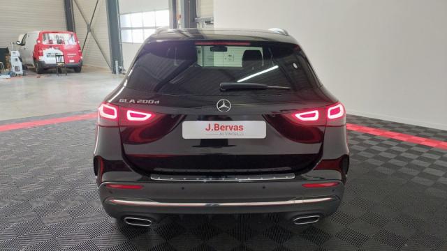 Mercedes Benz Gla image 7