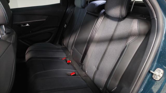 Peugeot 3008 image 4