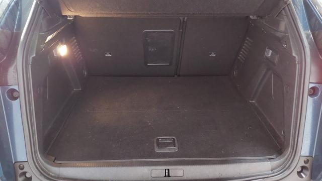 Peugeot 3008 image 8