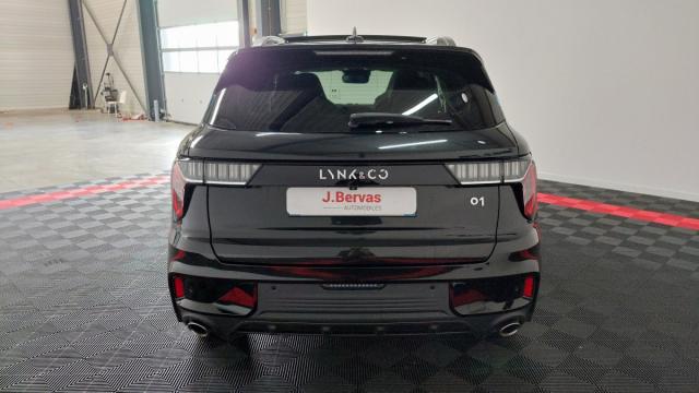 Lynk & Co 01 image 7