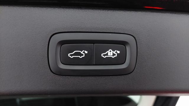 Lynk & Co 01 image 6