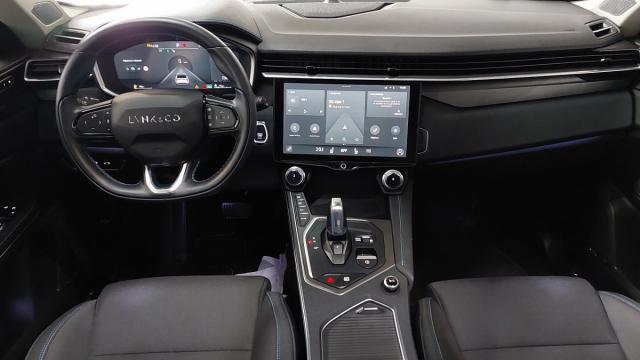 Lynk & Co 01 image 4