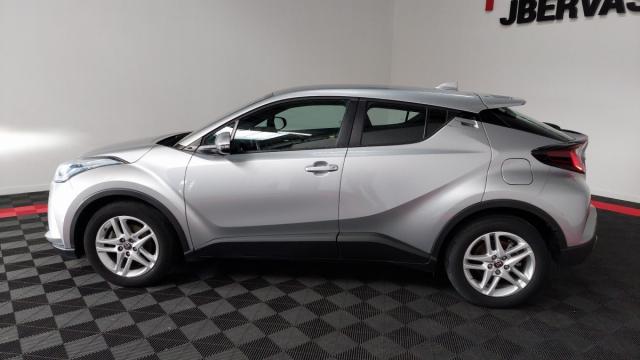 Toyota C-Hr image 1