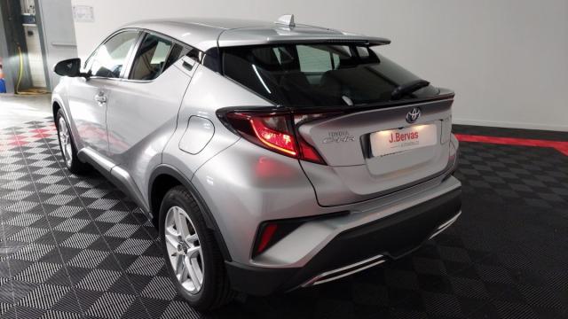 Toyota C-Hr image 4