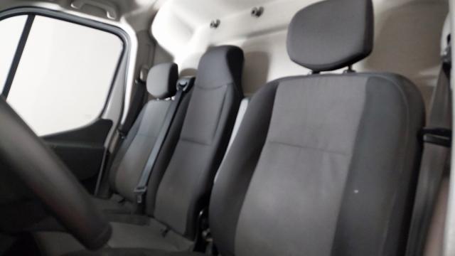 Renault Master image 7