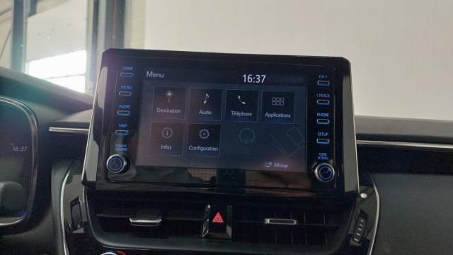 Toyota Corolla Touring Sports image 3