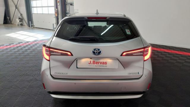 Toyota Corolla Touring Sports image 6