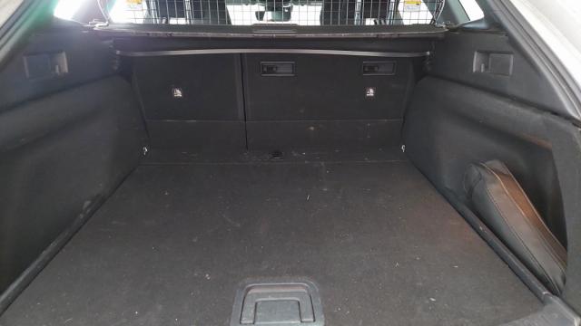 Toyota Corolla Touring Sports image 9