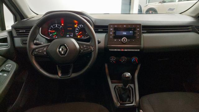 Renault Clio image 8