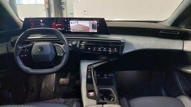 Peugeot 3008 image 1