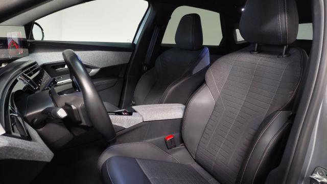Peugeot 3008 image 3