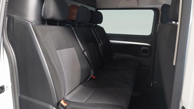 Citroen Jumpy image 3