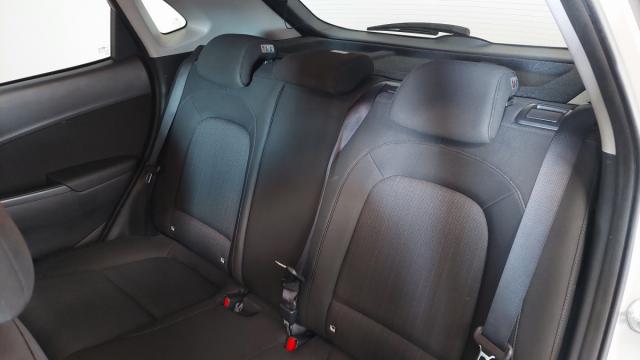 Hyundai Kona image 6