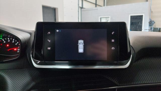 Peugeot 2008 image 3