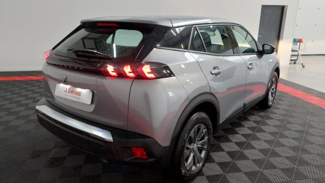 Peugeot 2008 image 1