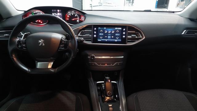 Peugeot 308 image 4