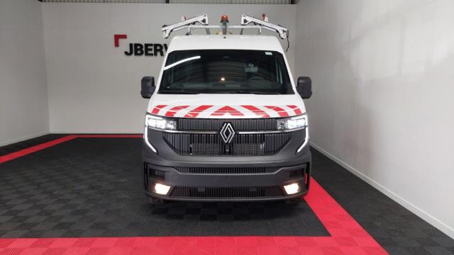 Renault Master image 9