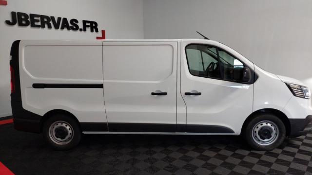 Renault Trafic image 1
