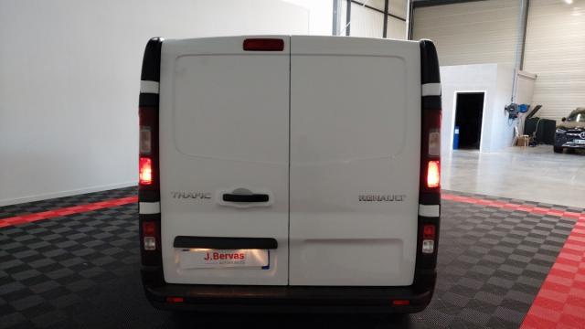 Renault Trafic image 9