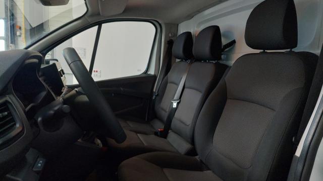 Renault Trafic image 5