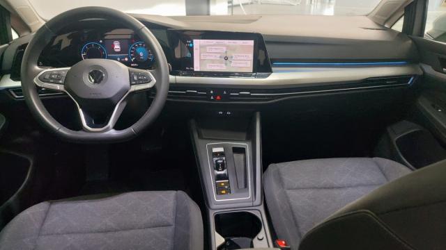 Volkswagen Golf image 4