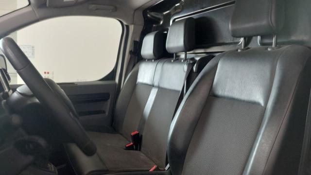 Citroen Jumpy image 5