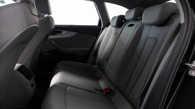 Audi A4 Avant image 6