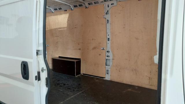 Peugeot Boxer image 9