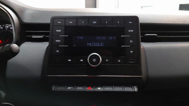 Renault Clio image 9