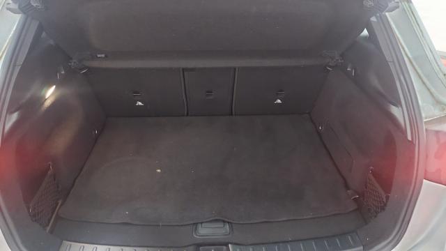 Mercedes Benz Gla image 4